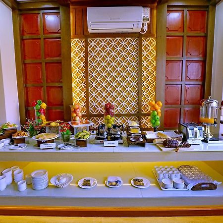 King Park Hotel Μανταλέι Εξωτερικό φωτογραφία
