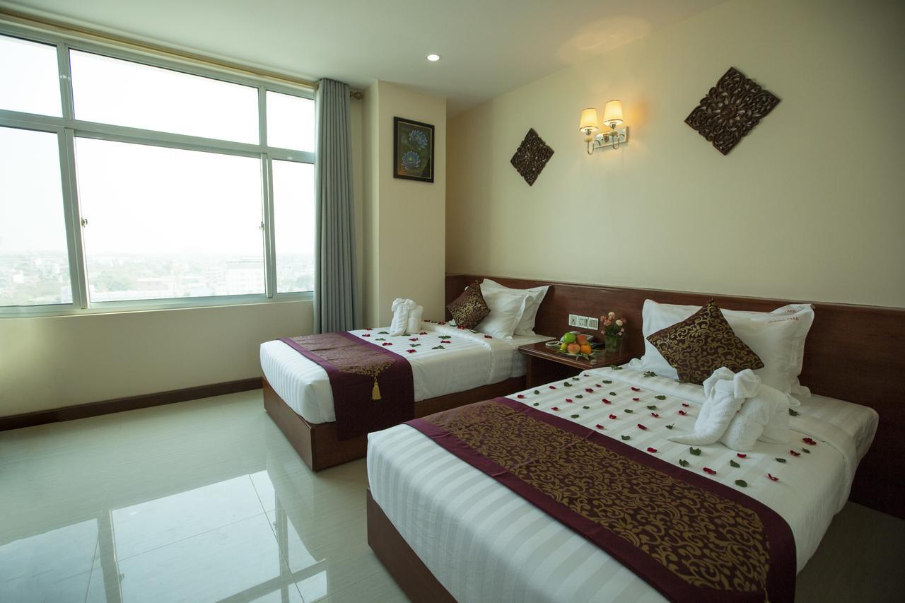 King Park Hotel Μανταλέι Εξωτερικό φωτογραφία