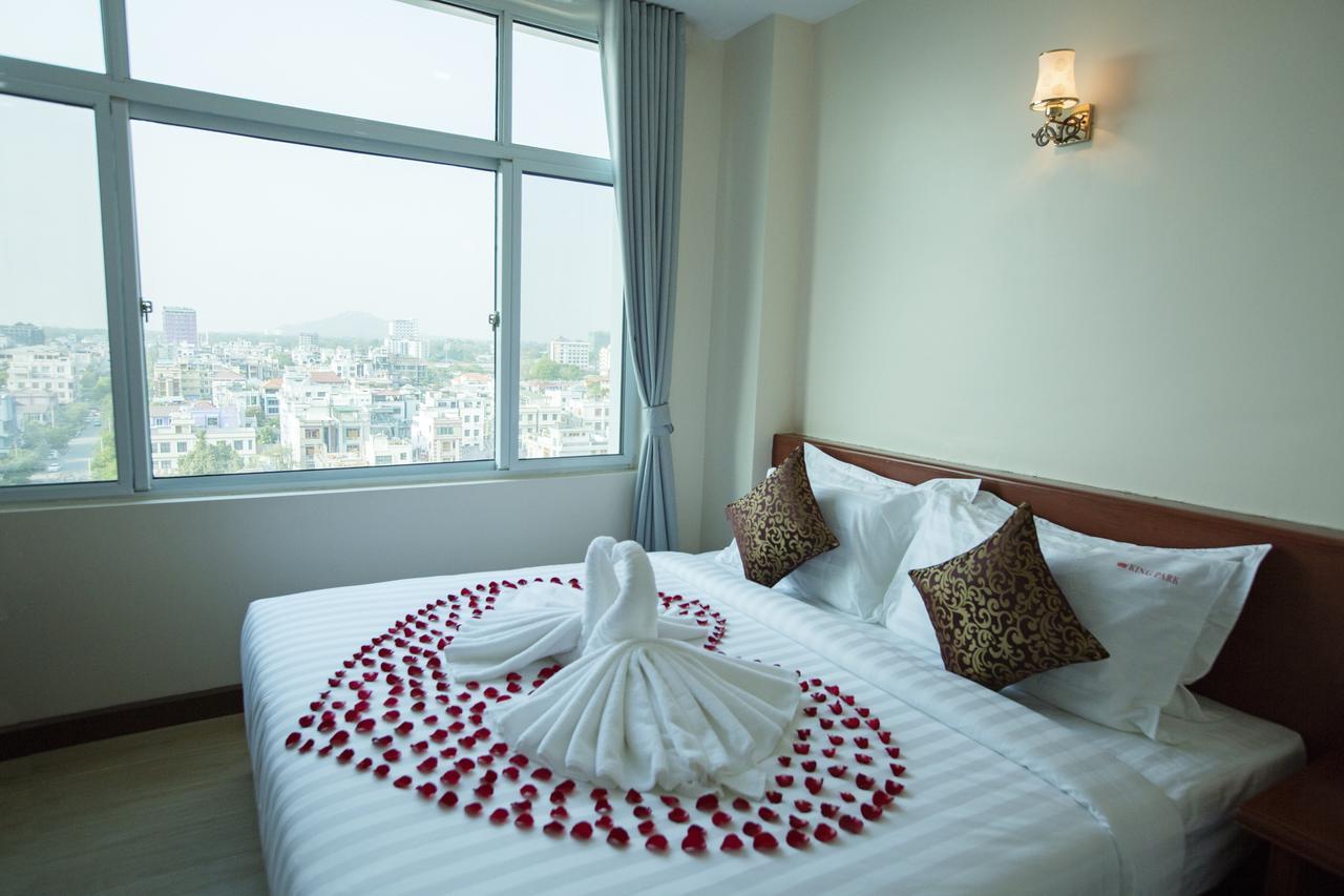 King Park Hotel Μανταλέι Εξωτερικό φωτογραφία
