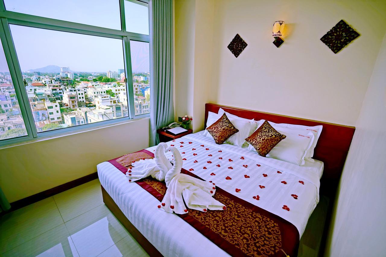 King Park Hotel Μανταλέι Εξωτερικό φωτογραφία