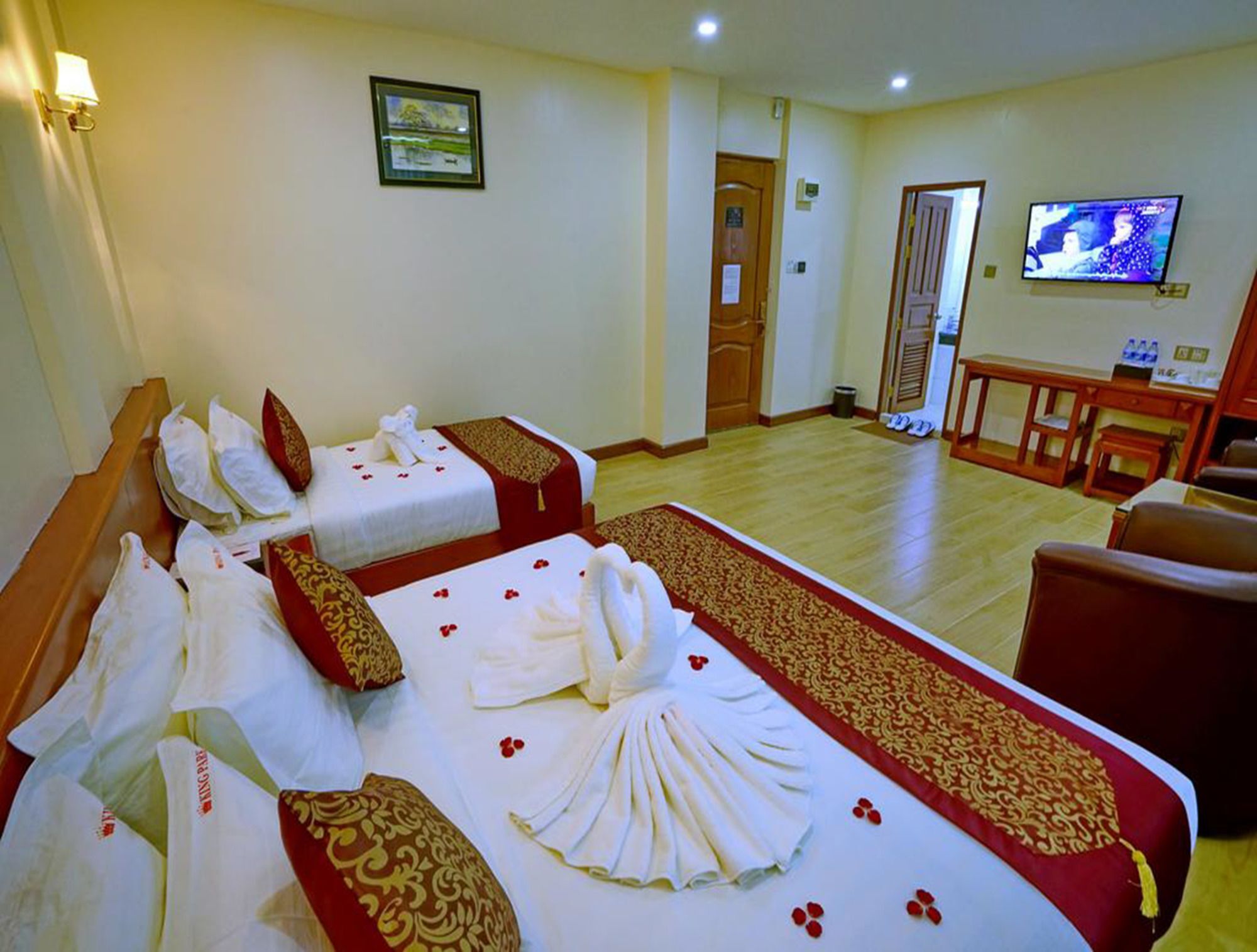 King Park Hotel Μανταλέι Εξωτερικό φωτογραφία