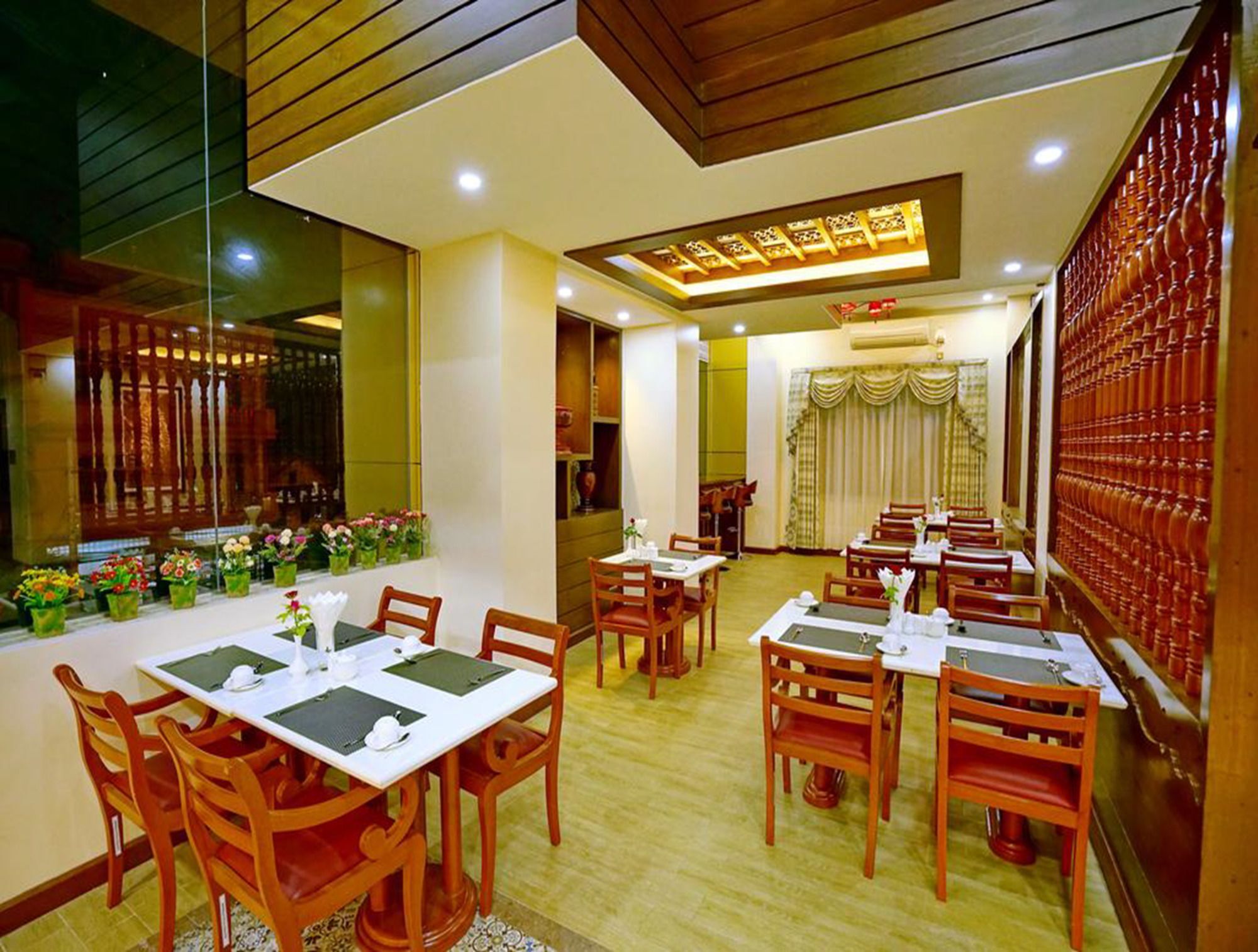 King Park Hotel Μανταλέι Εξωτερικό φωτογραφία