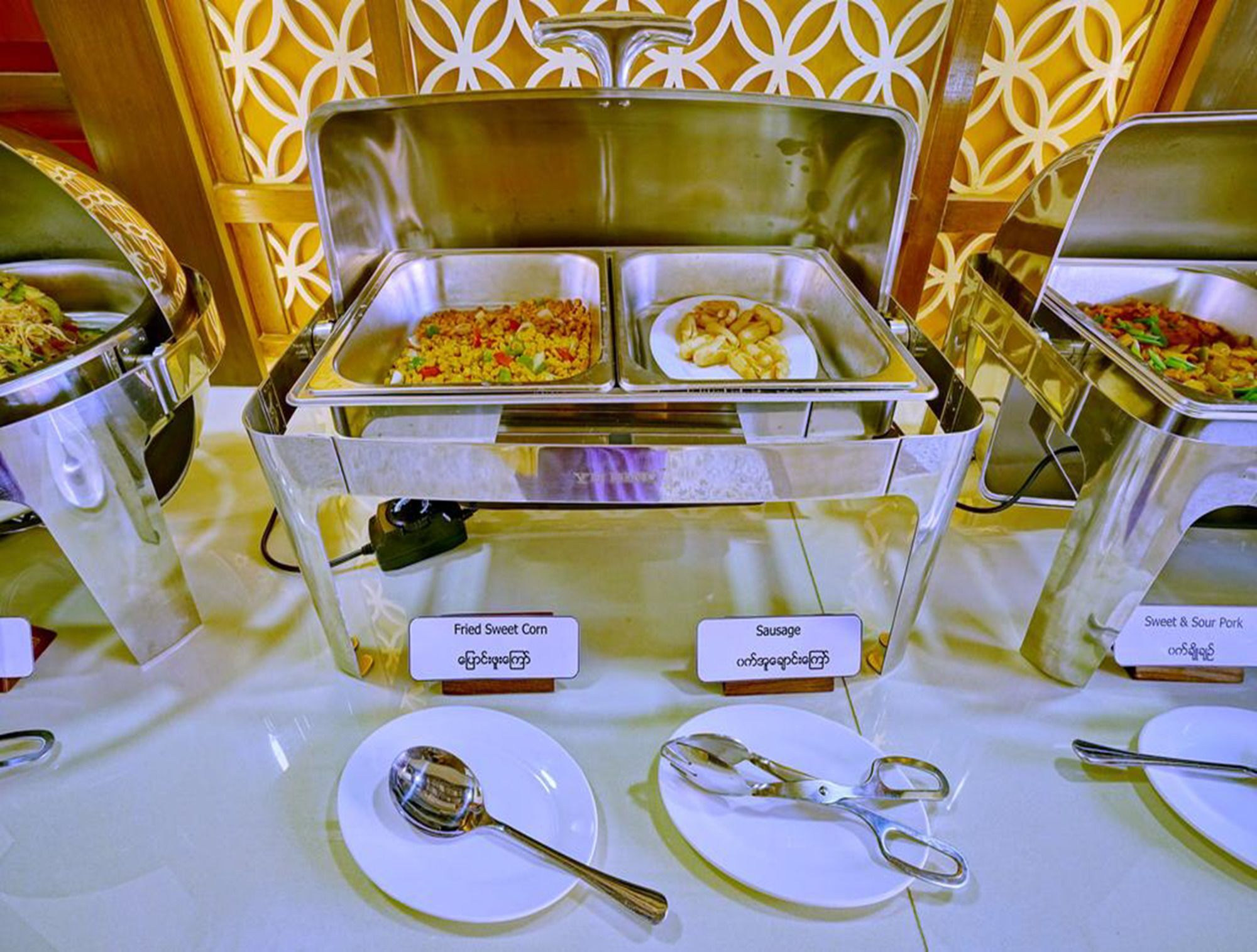 King Park Hotel Μανταλέι Εξωτερικό φωτογραφία